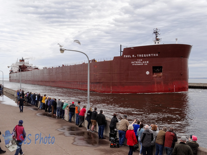 Freighter Paul R Tregurtha